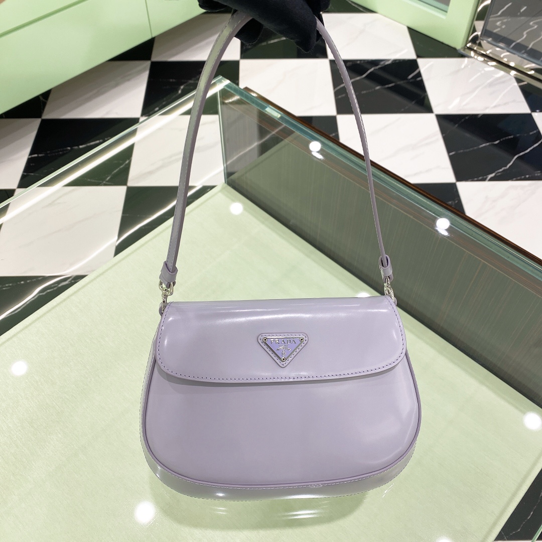 Prada_Cleo_Handbags-Pate